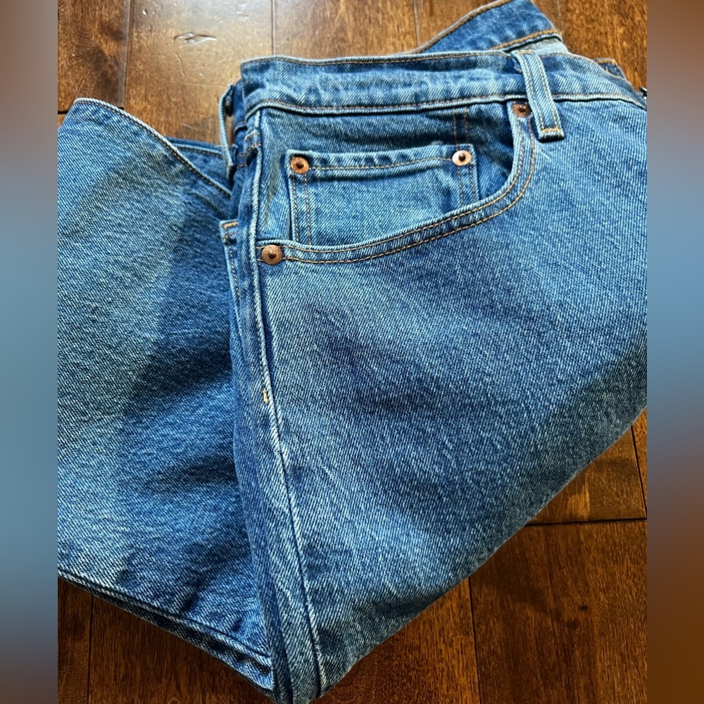 501 Levi's - Picture 12 of 13